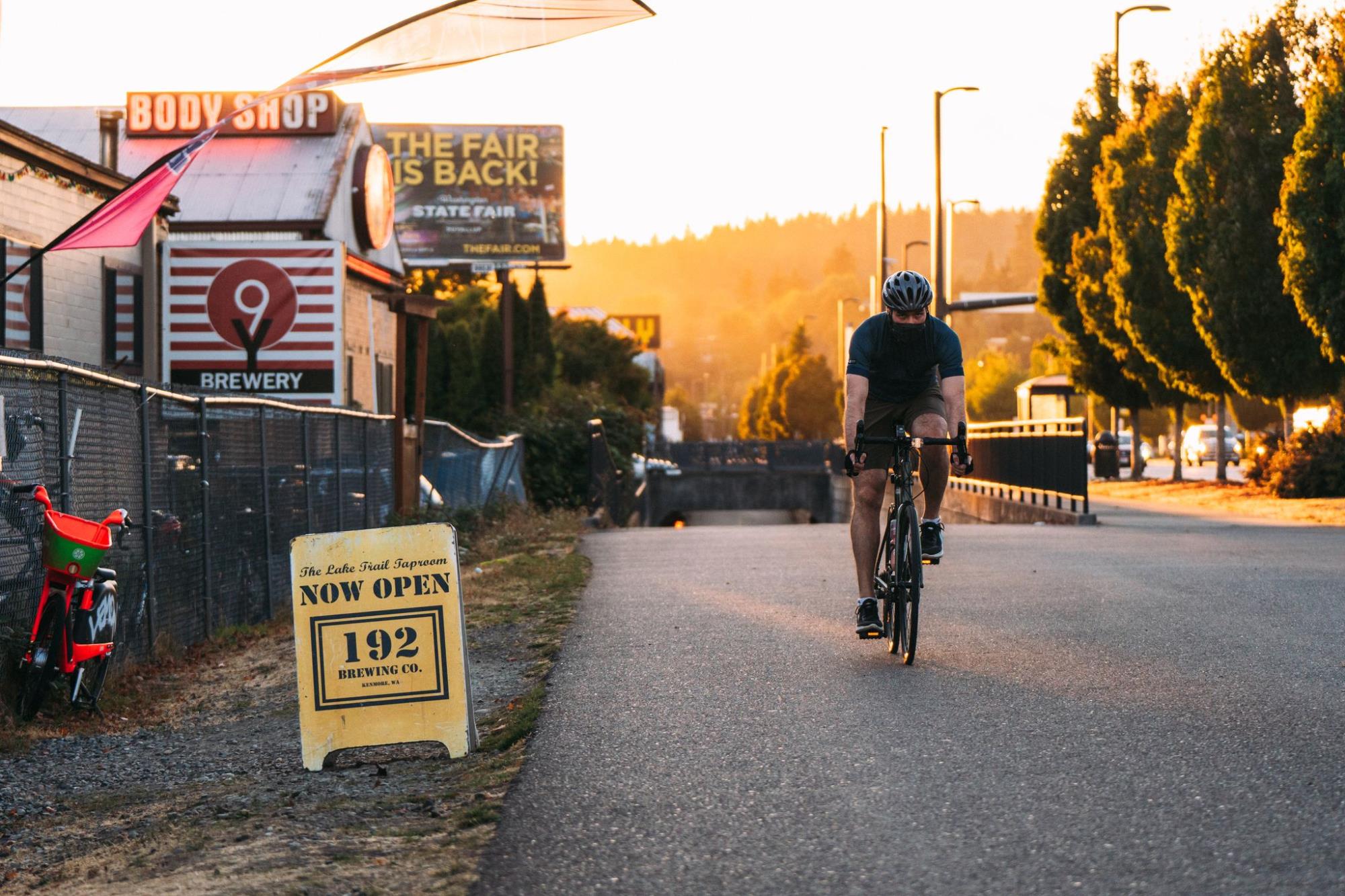 getting around kenmore - cyclist